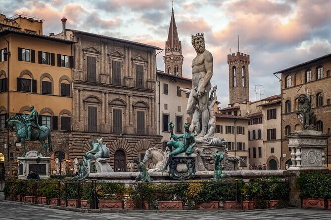 Full-Day Small-Group Cinque Terre Tour from Florence - Stop 4: Monterosso al Mare’s split personality—old town and Fegina