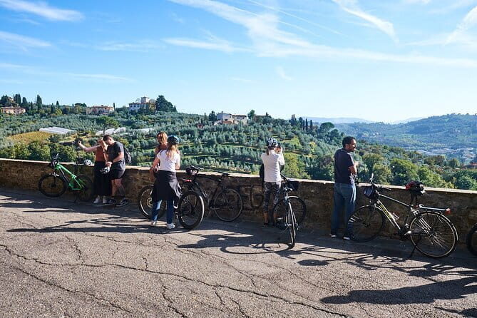 Full-Day Tuscany and Chianti Hills Bike Tour With Lunch at Farm - Price and value: what $154.99 gets you for a full day