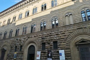 Heart of Florence Guided Walking Tour - Palazzo Medici Riccardi and San Lorenzo: the Medici story in street scale