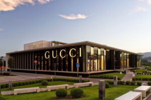 Hire a driver for The Mall Outlet - Limousine Service Florence - How much time you should choose (the 1 to 11 hour range)