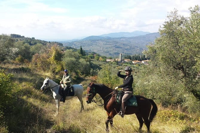 Horse ride, Olive Oil and local foods tasting in a Tuscan farm - From Florence to the Chianti hills: the ride starts before you mount