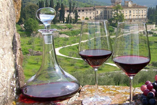 Horseback riding & Wine Tasting and snack Lunch at noble Estate - Noble estate winery visit: medieval cellars and Renaissance rooms