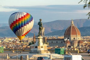 Hot Air Balloon flight in Florence - Stop 1: Terzo Giardino meeting point along the Arno