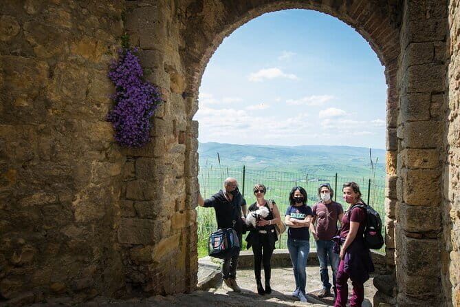 Journey Through Time in Volterra – Exclusive Private Tour - What You’ll See Beyond the Big Names: Streets, Squares, and Alabaster Craft