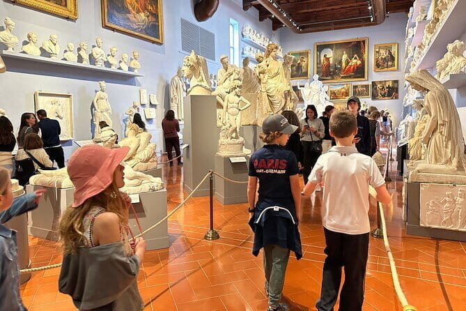 Kid-Friendly Florence Accademia Tour w Michelangelo's David & City Wonders - Piazza della Signoria and Palazzo Vecchio: Medici Power in Plain Sight