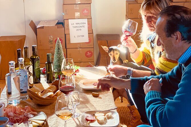 La Maliosa Farm Experience & Wine Tasting - The tasting: natural wines paired with organic EVO oil and local bites