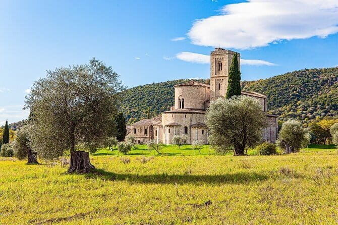 Lands of Brunello wine Pienza and Montalcino with Gourmet Lunch - Key highlights worth clocking