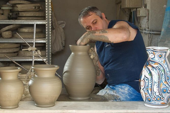 Learn to Sculpt or Paint in a Private Florence Art Studio - What’s Included: Tools, Materials, and Real Instructor Time