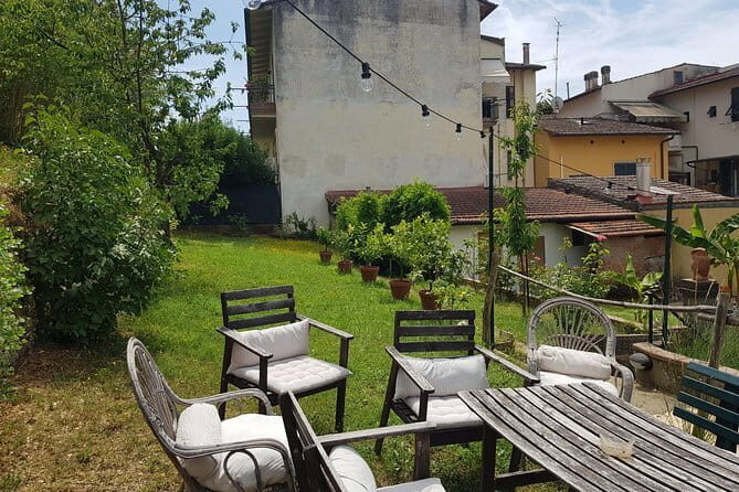 Market Tour & Traditional Tuscan cooking class in a garden - Olive Oil, Produce, and Wine Talk (That Actually Changes Your Cooking)