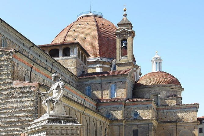 Medici Mile Walking Tour along the path of Medici Residences - Key moments you’ll care about