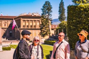 Medici Treasures: Pitti Palace & Boboli Gardens Small Group Tour - Galleria Palatina and the Palatine Gallery Highlights