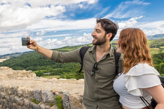 Medieval Tour in Monteriggioni and Val d'Orcia from Florence - From Florence at 8:00am: how the day actually plays out