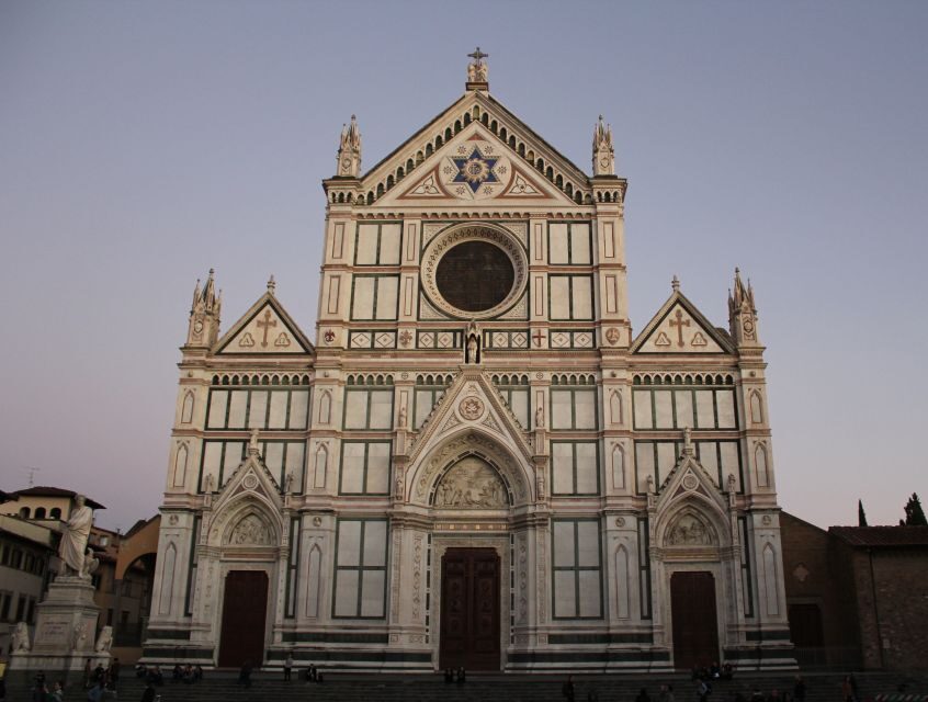 Michelangelo and Santa Croce Private Tour - Basilica of Santa Croce: how the building becomes a lesson
