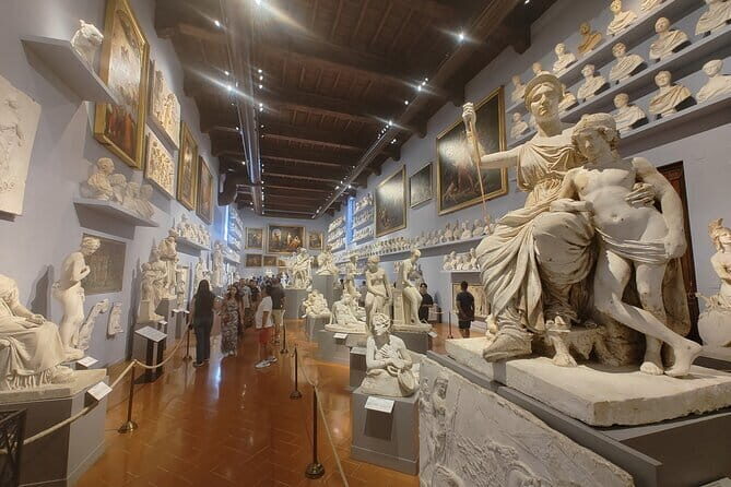 Michelangelo's David Accademia Gallery Small Group Tour - Where to Meet at Piazza delle Belle Arti (and How Not to Miss Your Guide)