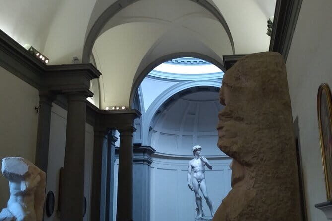 Michelangelo's David tour and entry tickets - Small group tour - Who should book this Michelangelo’s David small-group tour?