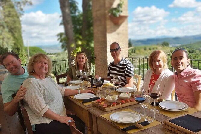 Montalcino wine tour - Piombaia biodynamic estate: the lunch anchor of the tour