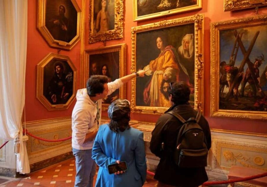 Palatina Gallery and Pitti Guided Tour in Florence - Royal Apartments in Palazzo Pitti: where the Medici story turns personal