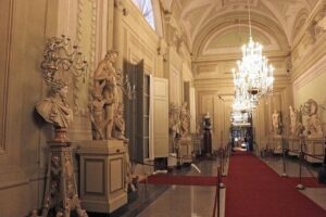 Palazzo Pitti - Priority Ticket - Ticket Redemption on Via dei Castellani: The Logistics Reality Check