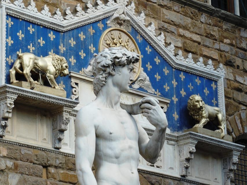 Palazzo Vecchio Secret Passages Tour & Lunch or "Gelato" - Price and Value of $49 for a 10-Person Group