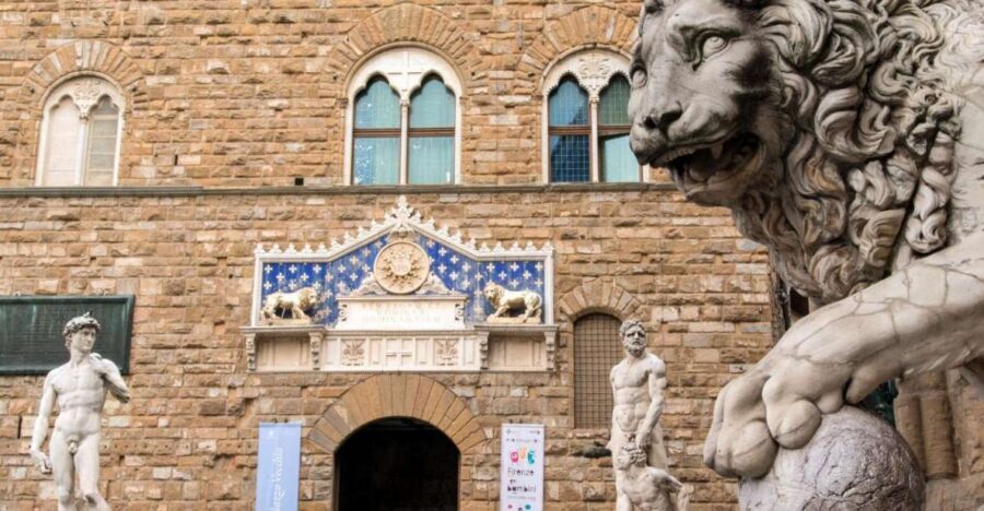 Palazzo Vecchio Small Group Tour - Priority entrance and express security: where the value starts