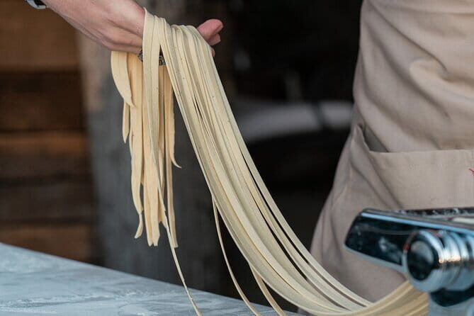 Pasta class - The cooking lesson: three pastas and why each one teaches something