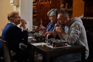 Perfume Making Workshop in the Heart of Florence - Getting to Via del Sole and what the small-group size changes