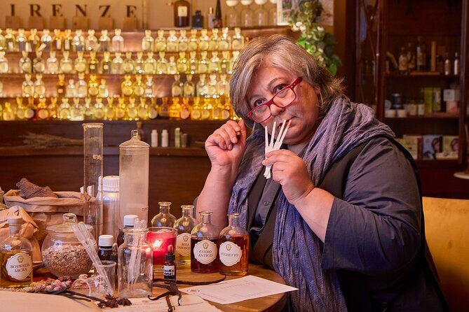 Perfume Making Workshop in the Heart of Florence - Building your scent: from instinct to a real fragrance pyramid