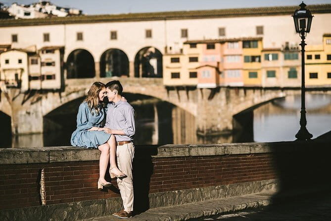 Photo Shoot in Florence with a Professional Photographer - What to Wear in Florence (So Your Photos Look Expensive)
