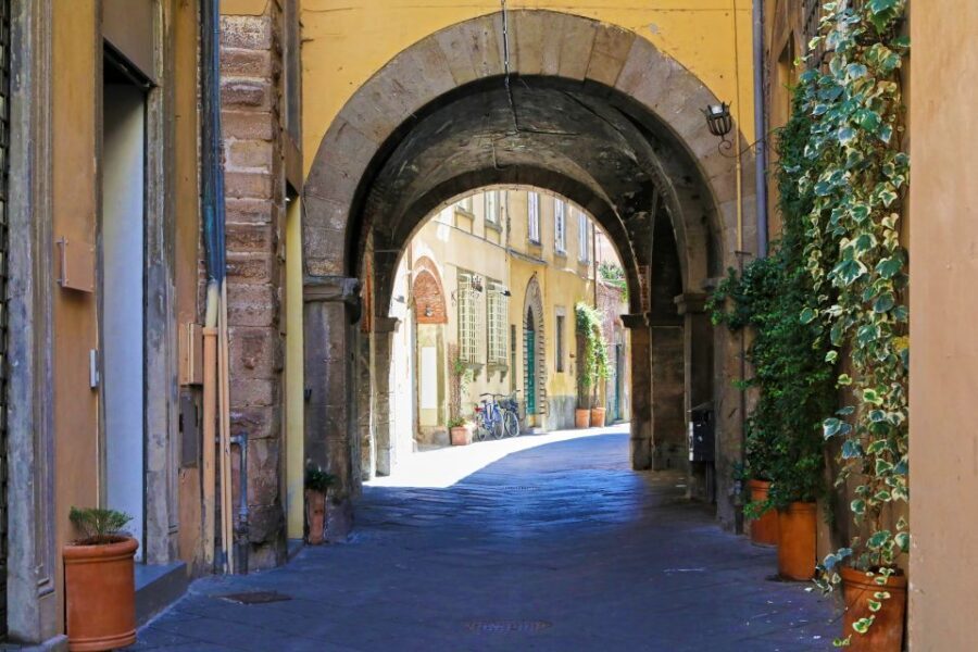 Pisa and Lucca: Private Full-Day Tour by Deluxe Van - Key Things I’d Mark on Your Mental Map