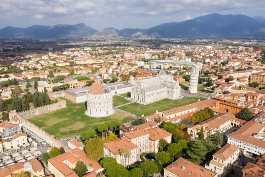 Pisa and Lucca: Private Full-Day Tour by Deluxe Van - How to Get the Most From Your 8 Hours in Tuscany