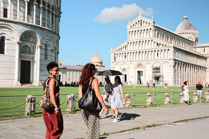 Pisa, Siena, San Gimignano and Chianti: Tuscany Day Trip by minivan - Florence Pickup, Driver Role, and What That Means for You