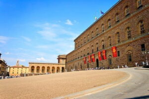 Pitti Palace - Private Tour At Galleria Palatina Incl. Tkts To Boboli Gardens - Private guide value: what you gain beyond audio guides