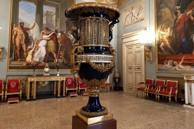 Pitti Palace: The Royal Palace of Florence - Pitti Palace as a real-life “power house” in Florence