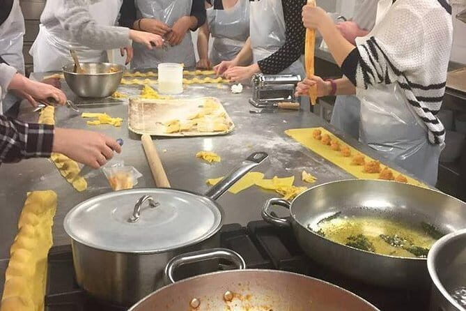 Pizza & Gelato: Family Cooking Class in Florence - Is it worth $70.81 per person? (Value check)
