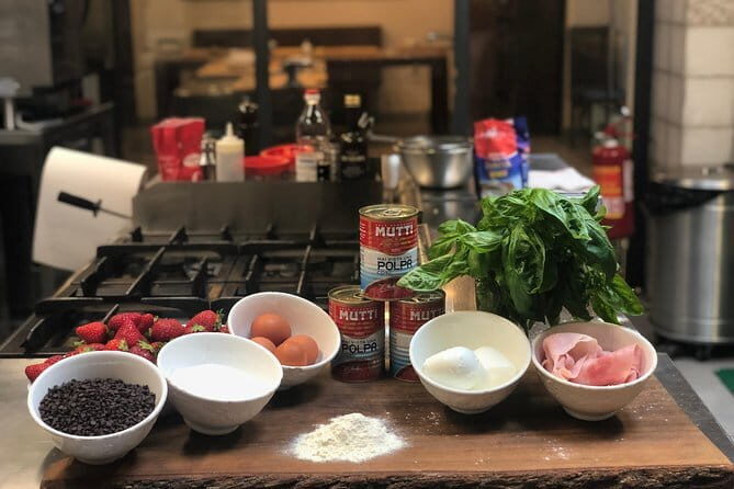 Pizza & Gelato Making Class in Oltrarno with Eating Europe - The starter: Prosecco or soft drink, and why that matters
