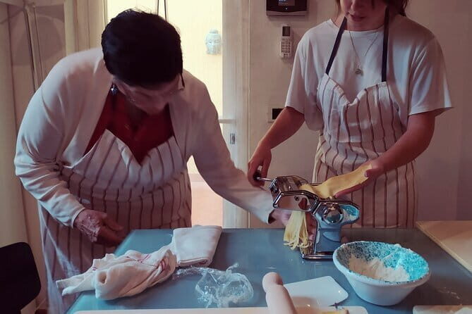 Private and authentic cooking class experience with family - What about Spritz? Learn it if that sounds fun