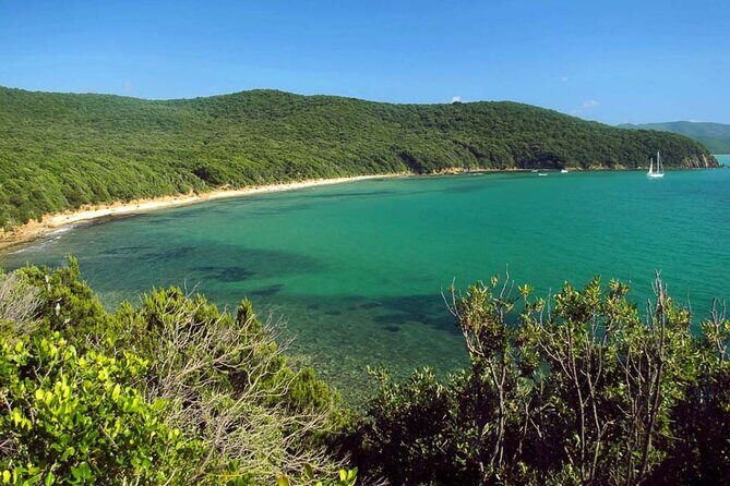 Private Boat Excursion with Lunch or Aperitif to the Calette di Scarlino - Stop 4: Spiaggia di Punta Ala and the shoals of barbers trick