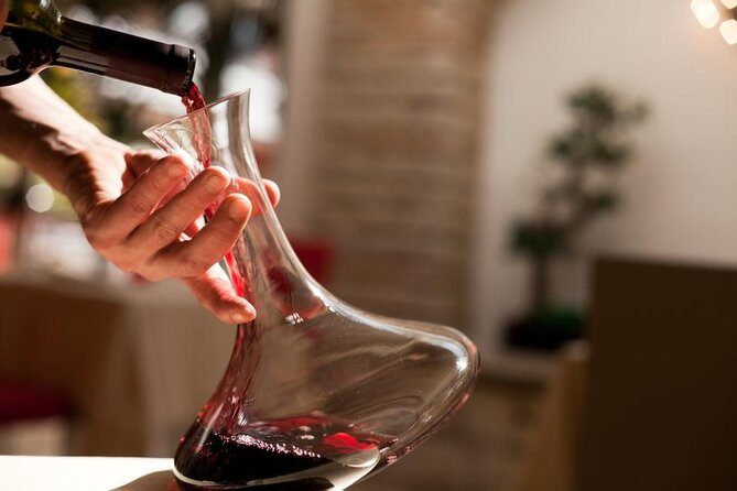 Private Chianti Classico Tour with wine and food tasting in a Historic Estate - Private Driver + A/C + Wi‑Fi: Why the Logistics Matter