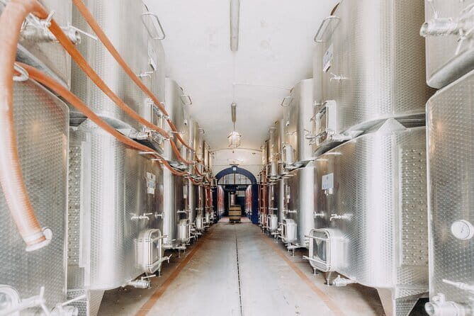 Private Chianti Safari: Off Road Tuscany Wine Tour with Lunch from Florence - Private Chianti safari: what makes it feel different from a standard wine tour