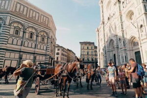 Private City Walking Tour in Florence - Meeting at Hard Rock Cafe: simple start, clear end