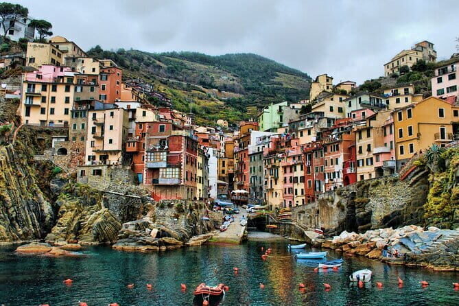 Private Day Trip to Cinque Terre and Pisa from Florence - Riomaggiore First: Starting Cinque Terre With a Clean Launch