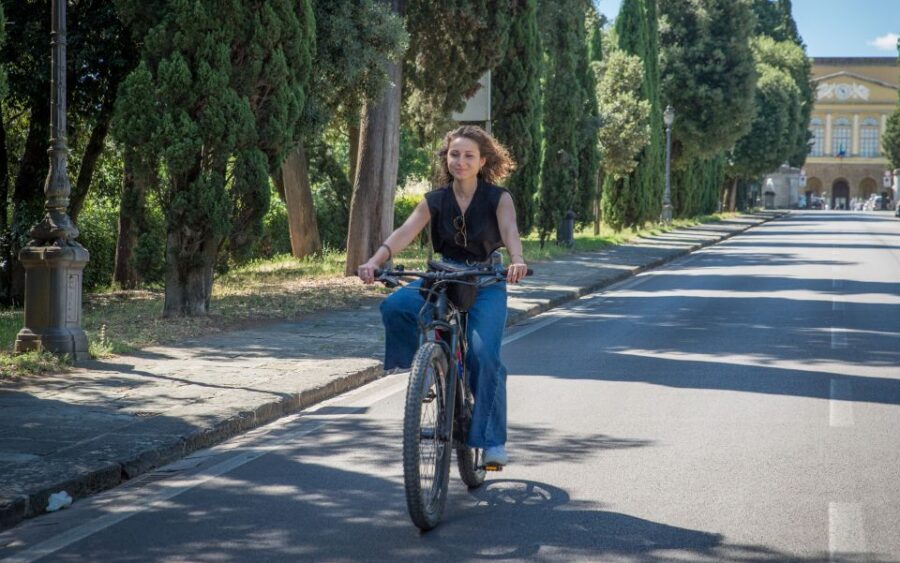 Private E-Bike Tour: Piazzale Michelangelo & Florence hills - Cypress, olives, and vineyards: the countryside feel in 3.5 hours