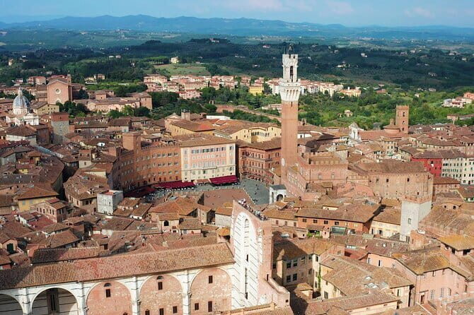 Private Excursion to Siena, San Gimignano and Chianti Landscapes - From Florence to two medieval heavyweights (and the Chianti roads between)