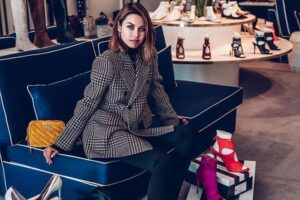 PRIVATE Full-Day Shopping Tour: The Mall GUCCI and Spaces PRADA outlet - A Guide That Helps You Shop Like an Italian (Without Making It Stressful)