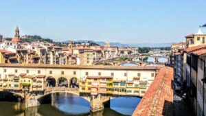 Private Guide at disposal in Florence - Where the walk actually goes: streets, squares, and Renaissance clues