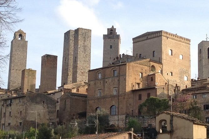 Private Guided E-bike Tour of San Gimignano with Wine Tasting - Meeting point and start time: planning your morning in Barberino Tavarnelle