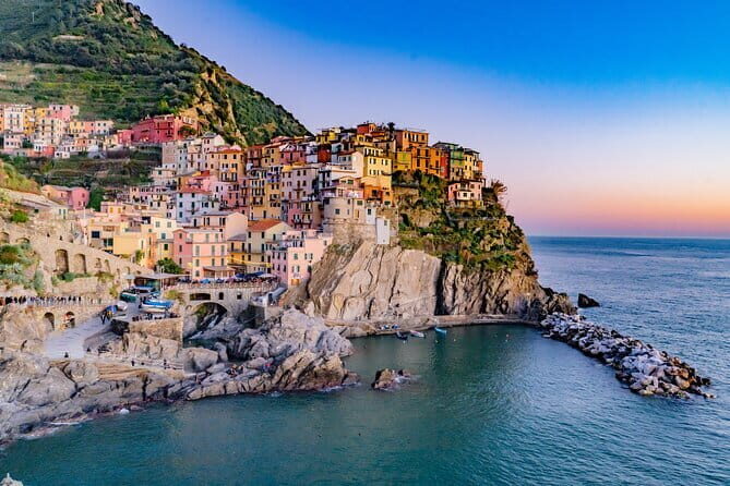Private Guided Hiking Cinque Terre Day From Florence - Vernazza lunch break: where the day turns into a reward