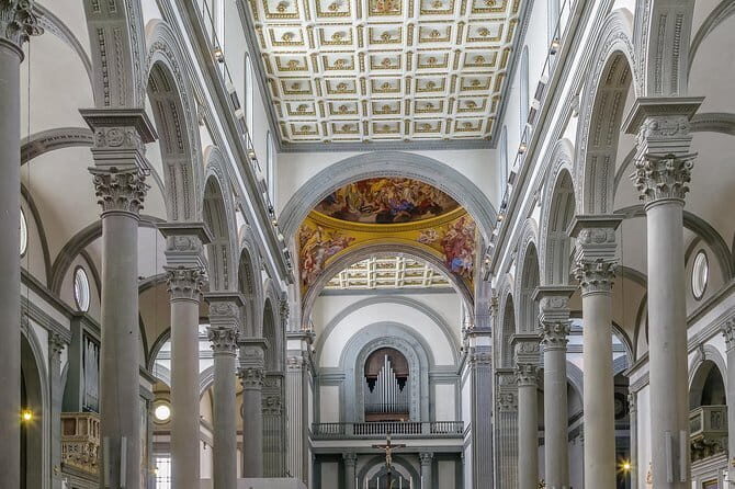Private Guided Tour of Florence Basilicas and Their Cloisters - Start at Santa Maria Novella and spot Alberti’s white-and-green façade