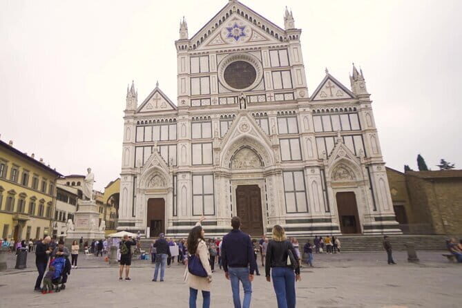 Private Guided Visit Florence's Santa Croce Basilica and Ancient Leather School - Who should book this private Santa Croce + Leather School tour