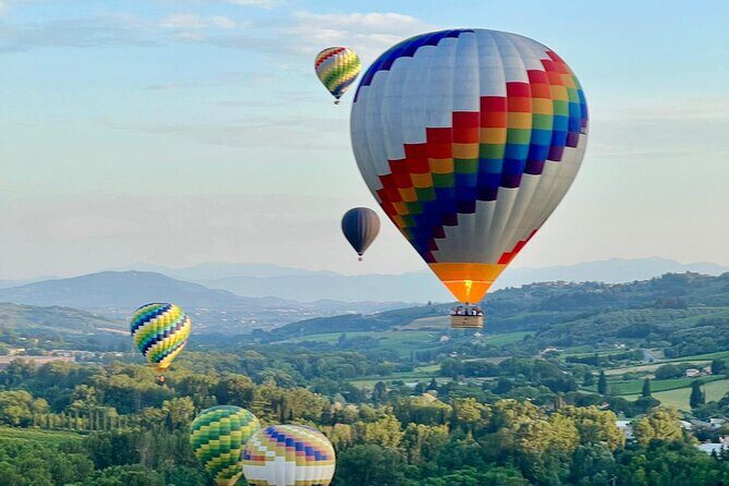 Private Hot Air Balloon ride in Tuscany countryside from Chianti - Bargino start near Florence: where the quiet day begins